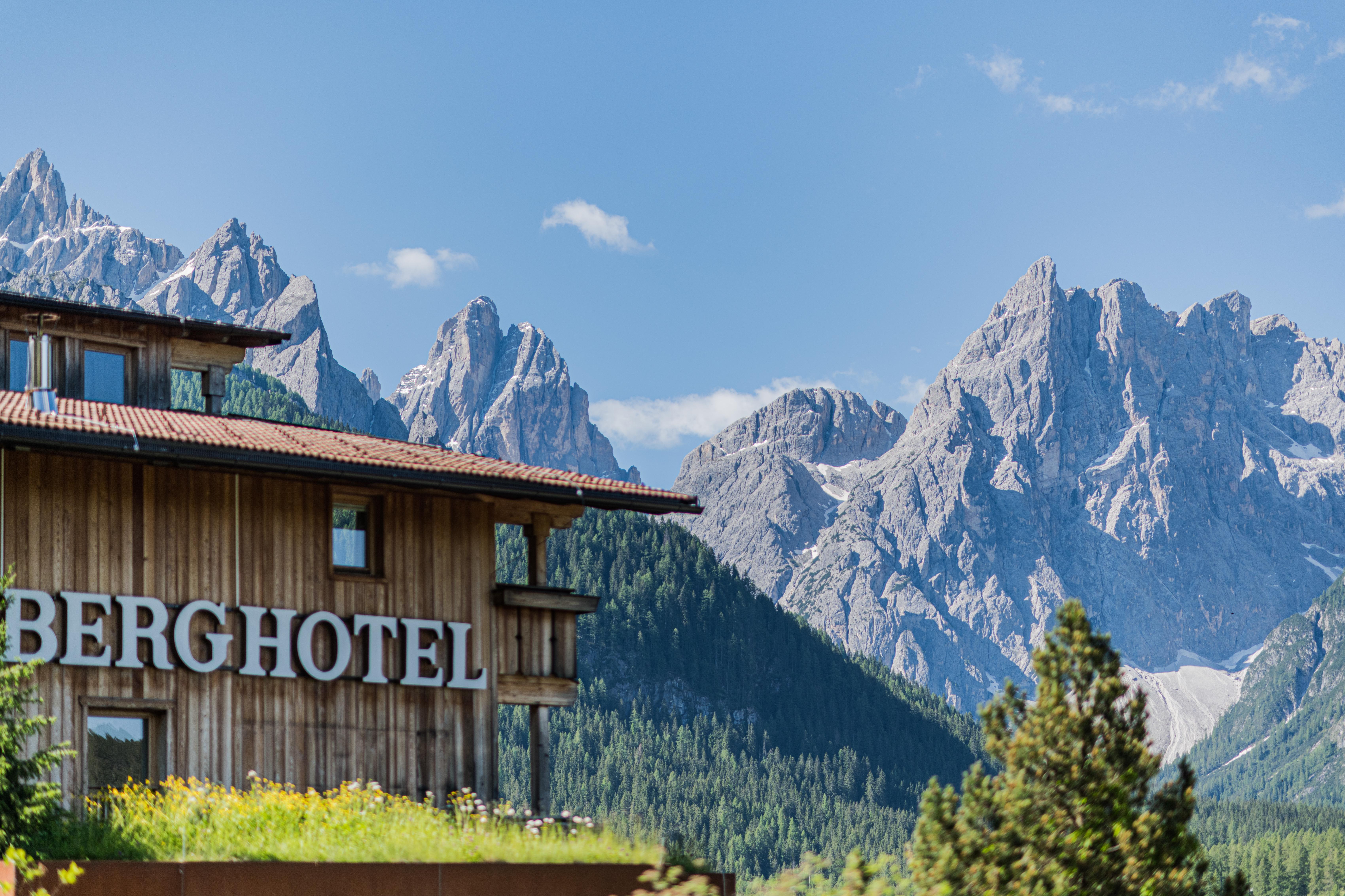 Berghotel - Sexten Esterno foto